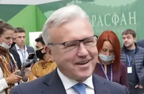 Александр Усс посетил лесопромышленную выставку «Эксподрев»
